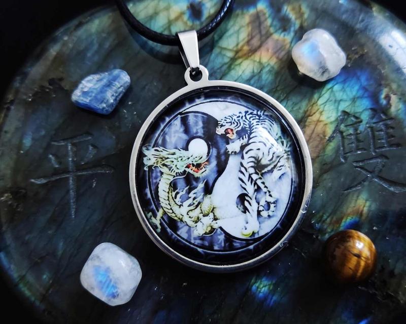 Yin Yang , Drache, Tiger, Amulett